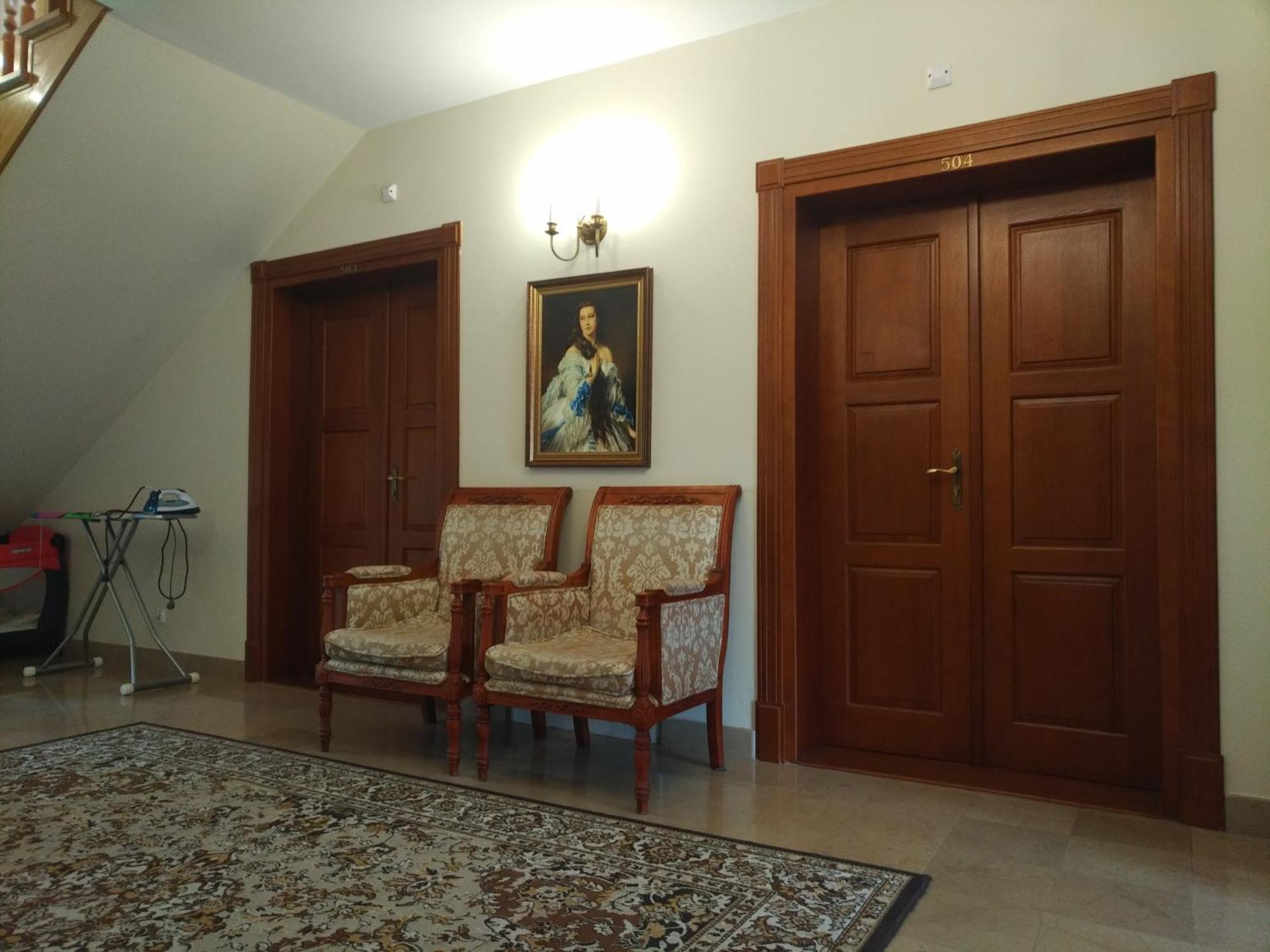 Hotel Sarmata Zespol Dworski Sandoměř Exteriér fotografie