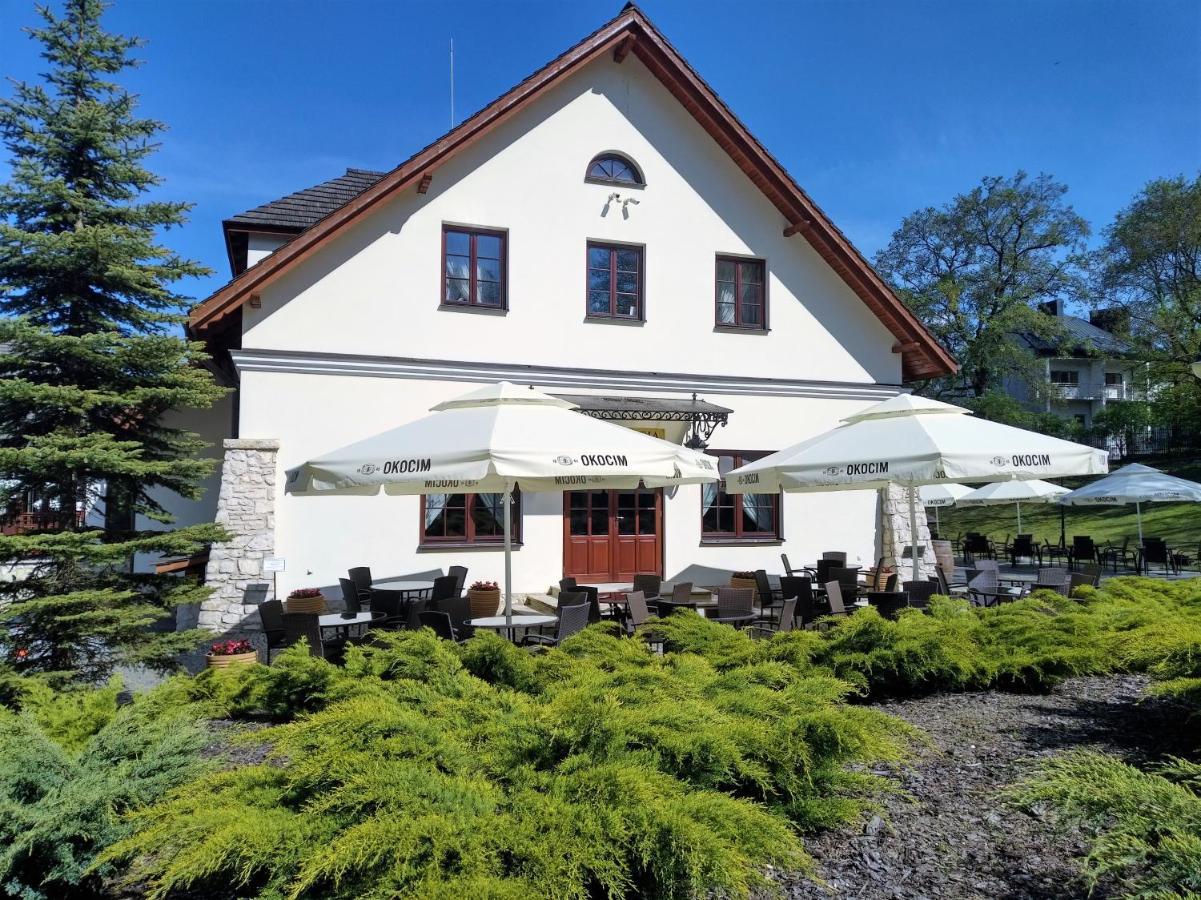 Hotel Sarmata Zespol Dworski Sandoměř Exteriér fotografie